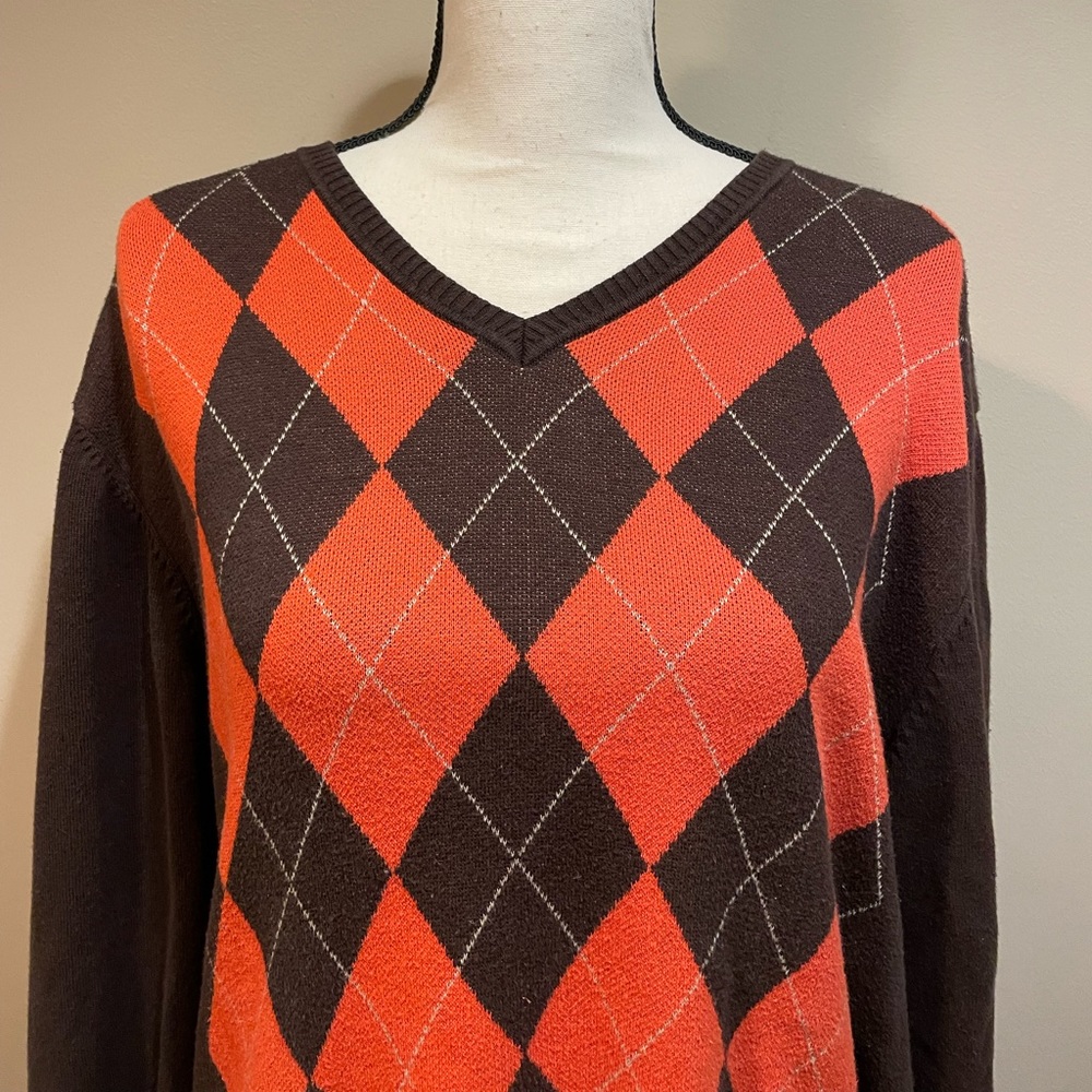Max Orange V-Neck Argyle Lightweight Orange Brown Sweater - Picture 3 of 7